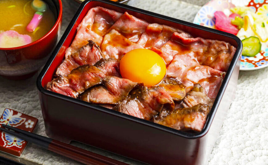 能登牛ローストビーフと国産牛サーロイン重